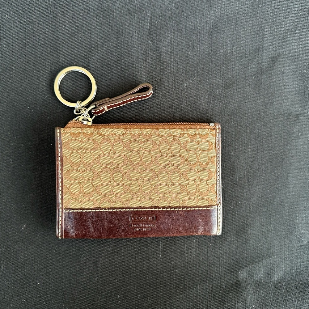 🤎Y2K Coach Chocolate Brown Keychain Pouch🤎